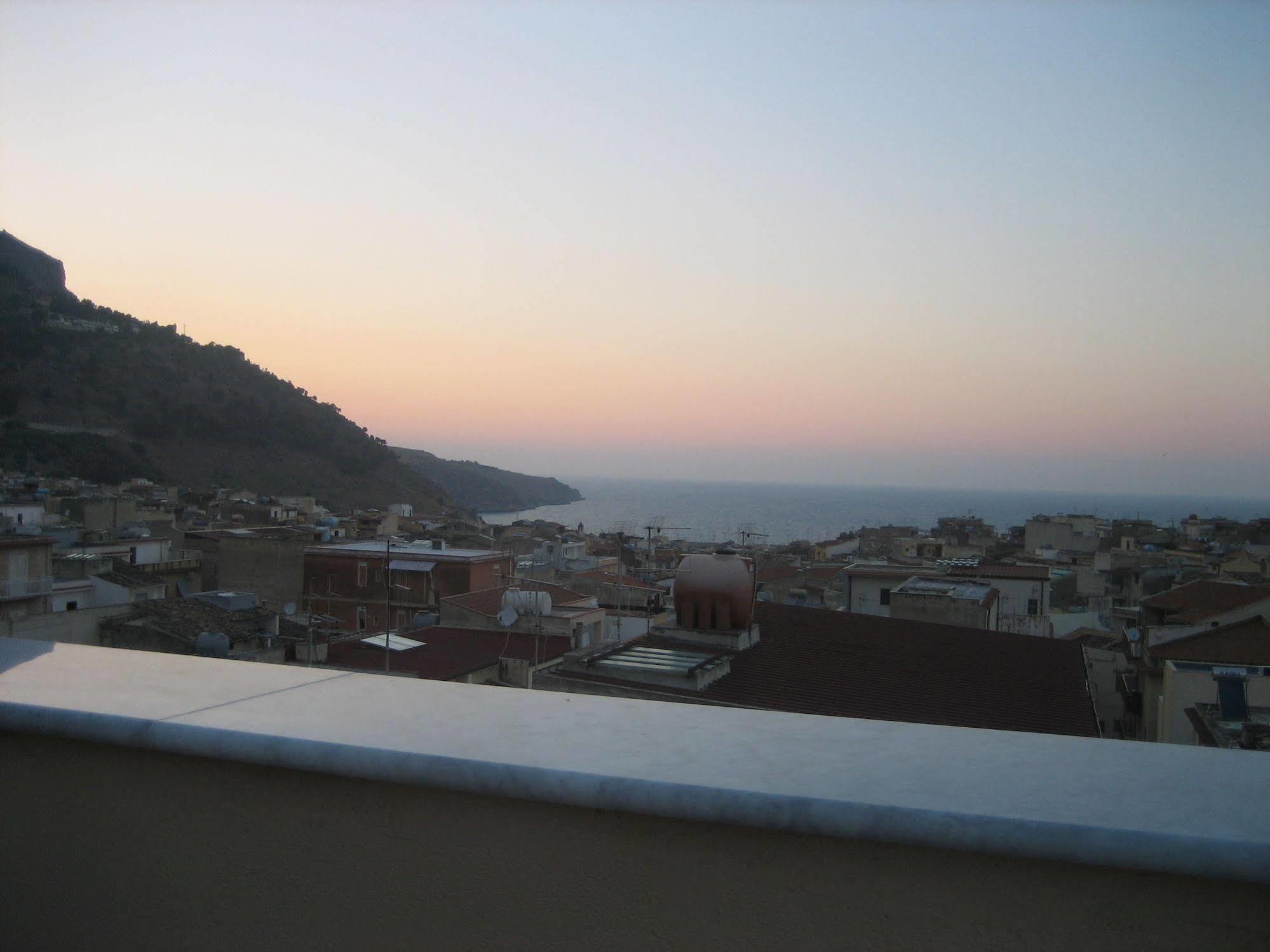 Le Case Di Katy Castellammare del Golfo Exterior photo