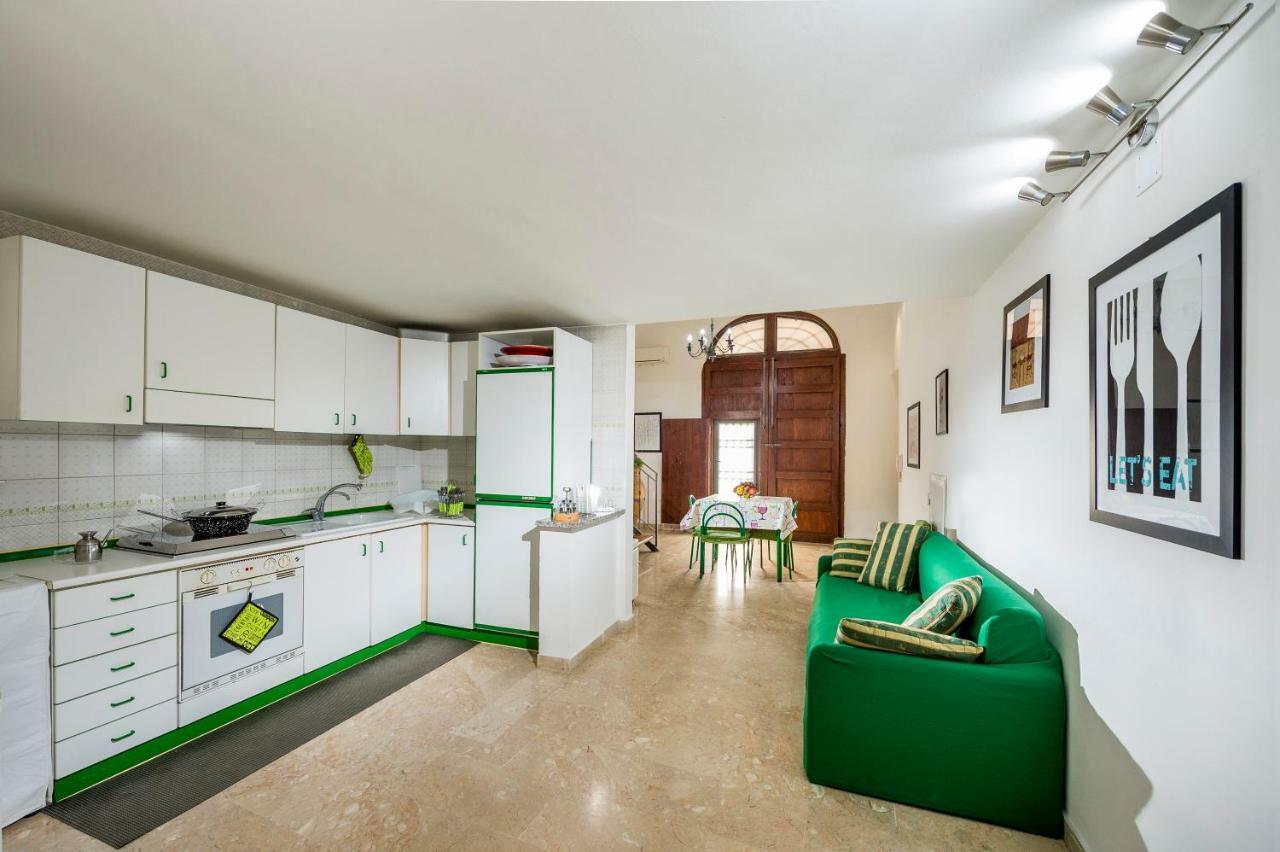 Le Case Di Katy Castellammare del Golfo Exterior photo
